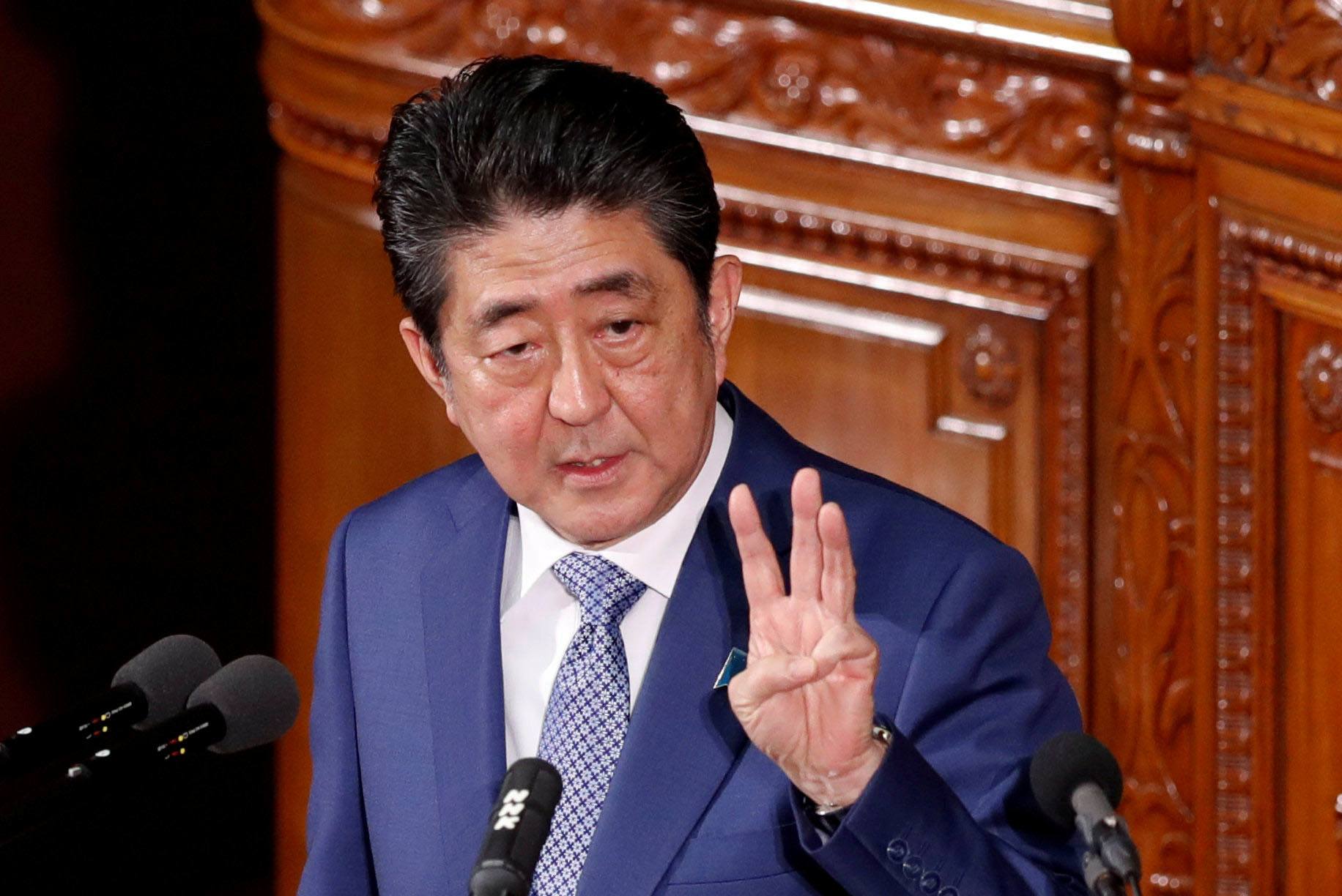 Japanese casinos unpopular despite strong support from Shinzo Abe