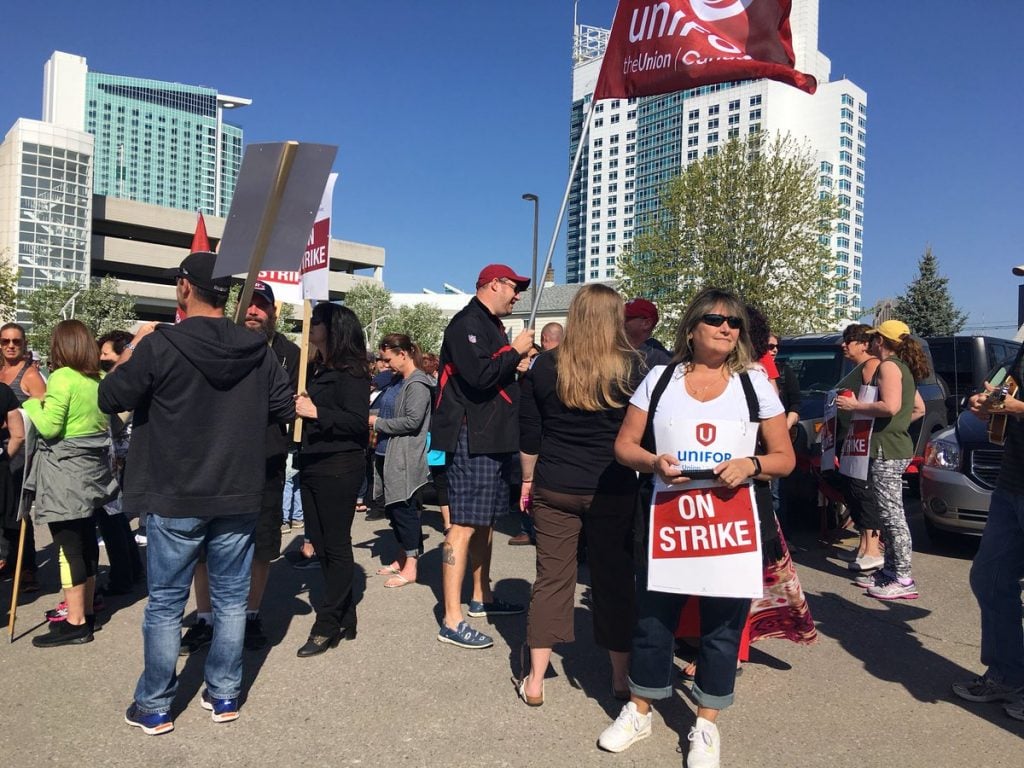 Caesars Windsor casino strike