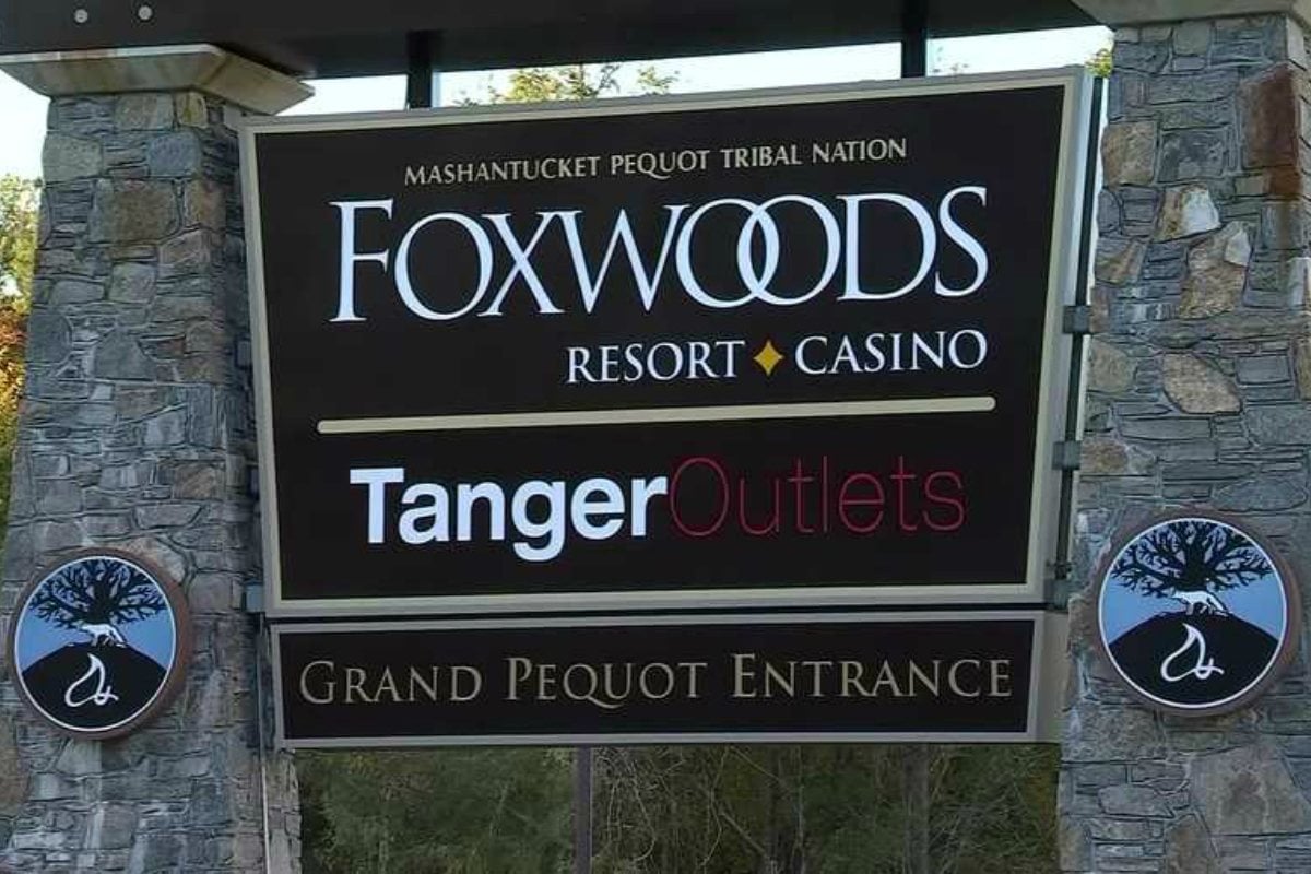 Foxwoods casino slot revenue GGR